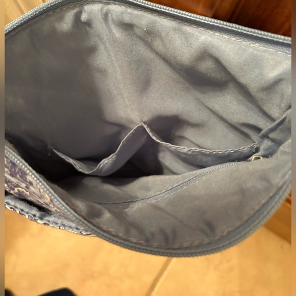 Waverly Blue Paisley Crossbody Bag EUC - Picture 7 of 8